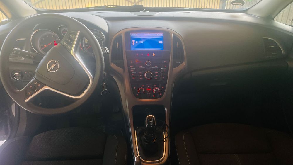 Vand Opel Astra J Sports Tourer