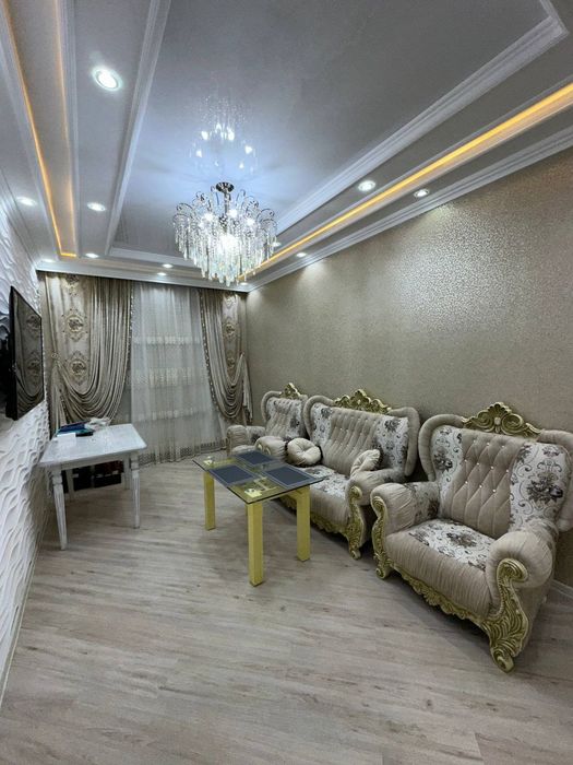 Premium lux Новастройка 2 хона 1 этаж Азиз бозор олдида жойлашган.Аген