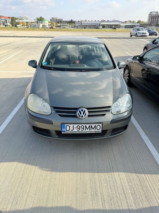 Vand Golf 5 1.6 fsi 2004 automat