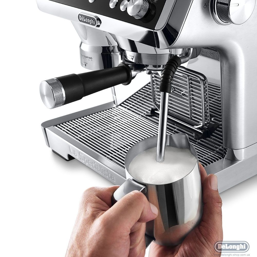 Кофеварка Delonghi EC 9355 новая упаковка