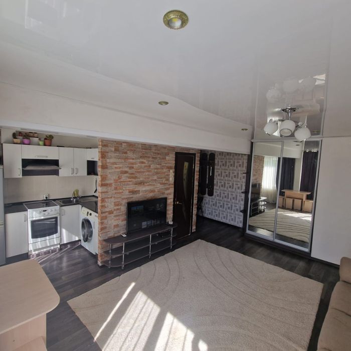 Квартиры почасово, посуточно в районе дворца спорта, площади ушанова.