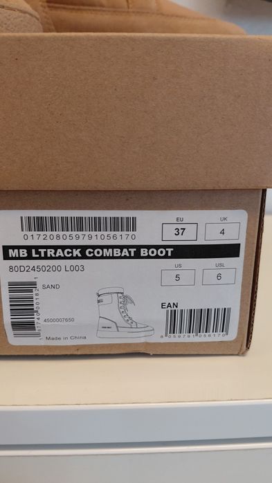 Ghete/ cizme/ bocanci noi Moon Boot Ltrack Combat marimea 37

Ghetele