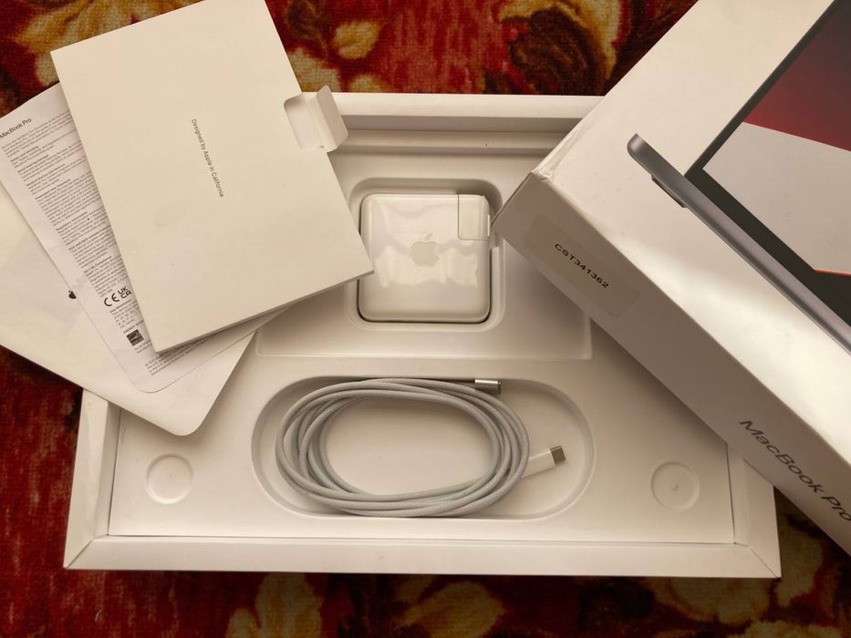 Apple MacBook Pro M1 Pro 14 inch LL/A