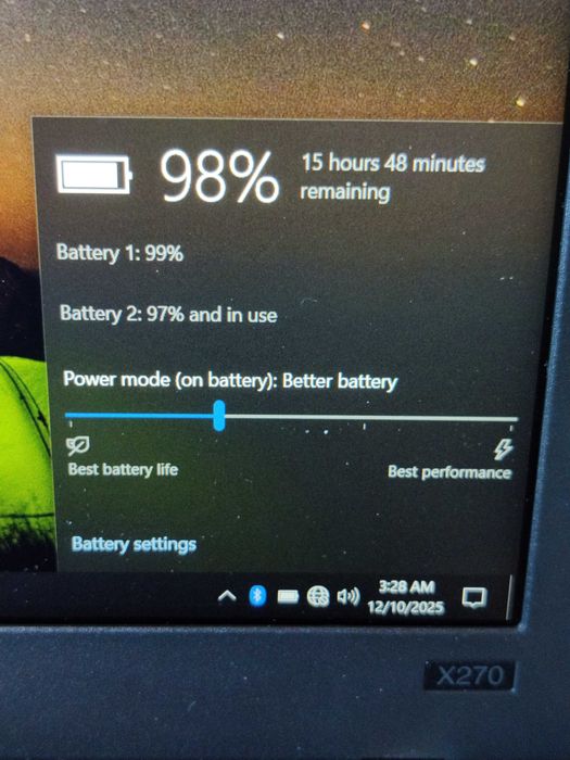 Lenovo Thinkpad x270 procesor i5 gen7.8g ddr4..ssd 256gb.FHD