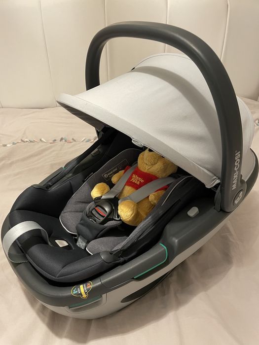 Maxi Cosi Coral бебешко столче + адаптери за шаси Mutsy