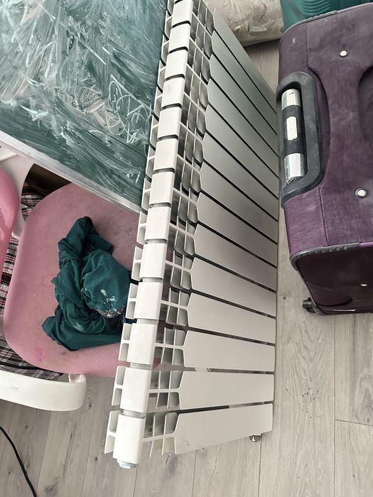 Продам радиаторы  батареи б/у