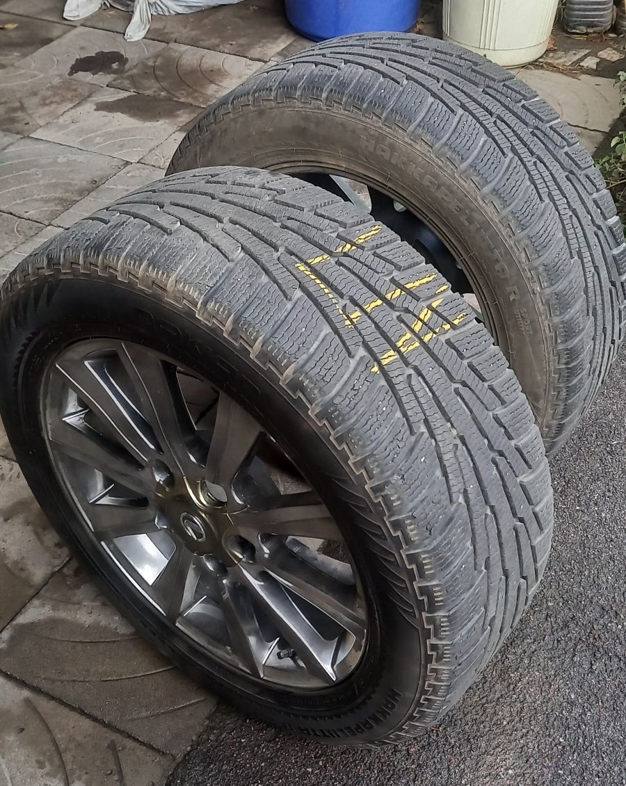 Nokian hakkapeliitta 285/50r20