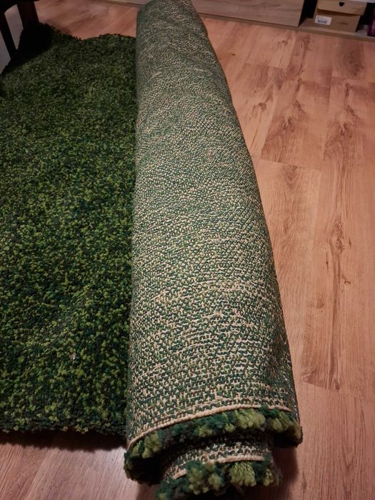 Килим,зелен      .
