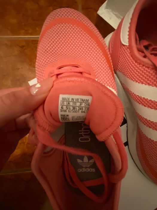 Adidași Adidas roz mărimea 38,5