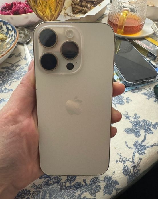 Iphone 16 PRO
АКБ 100%, практическ