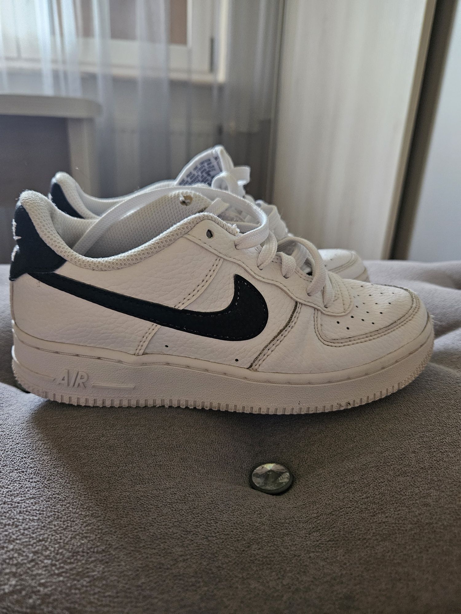 Adidasi NIKE Force1