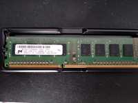 Оперативная память  2ГБ DDR3