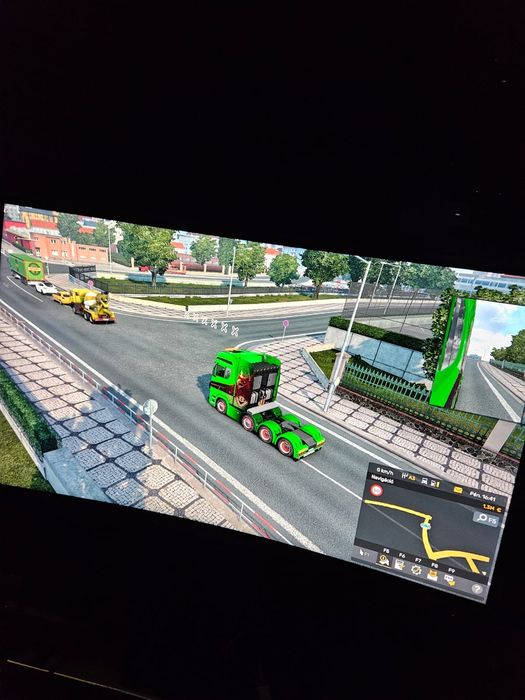 Unitate pc ieftin light gaming windows 11