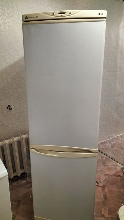 Холодильник LG, 2х-КАМЕРНЫЙ