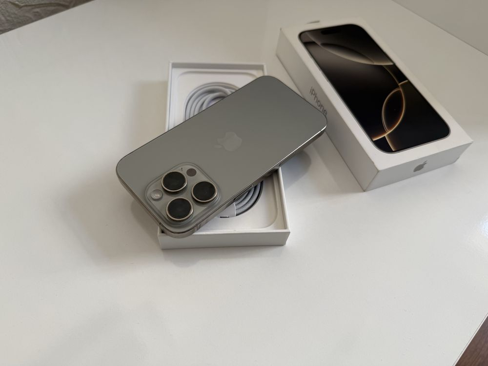 Iphone 16 Pro 128 GB Отличен