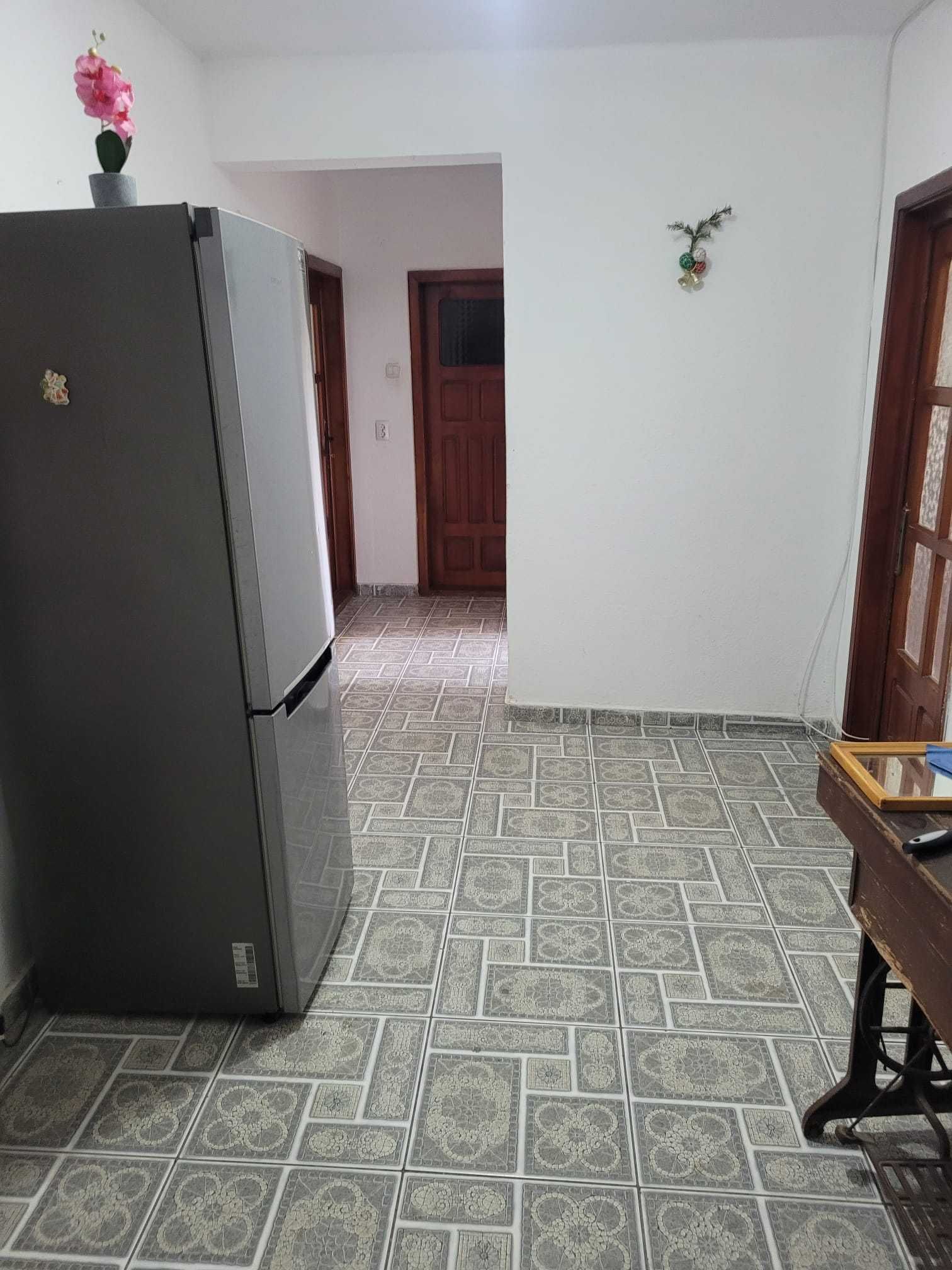 apartament 4 camere str.Patriei, mun.Buzău