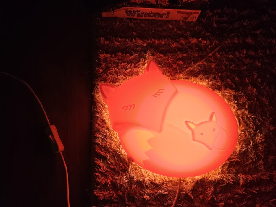 Lampa led camera copiilor