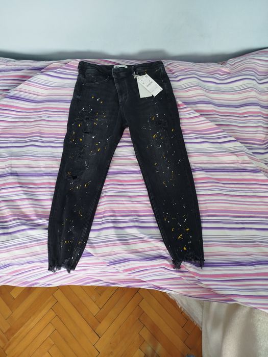 Мъжки Скъсани Дънки ZARA