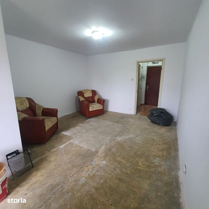 Garsoniera 31 mp Brancoveanu Ideala Renovare