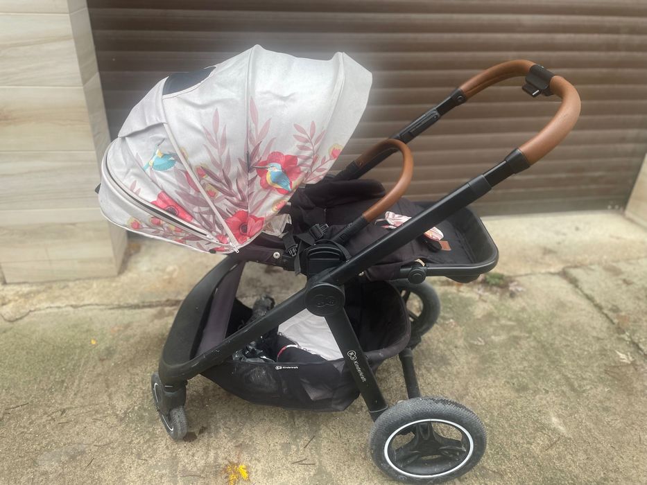 Бебешка количка с два коша