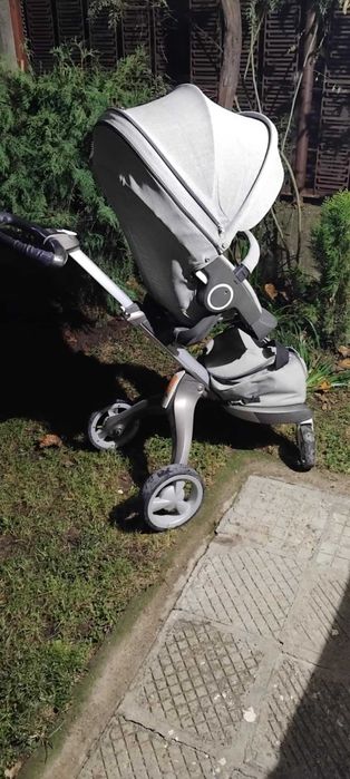 Бебешка количка Stokke