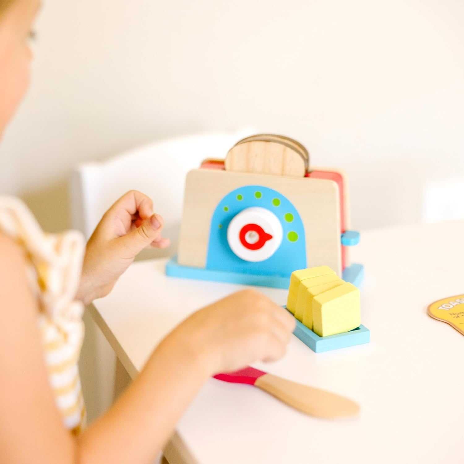 Детска Дървена кафемашина и тостер с аксесоари Melissa & Doug