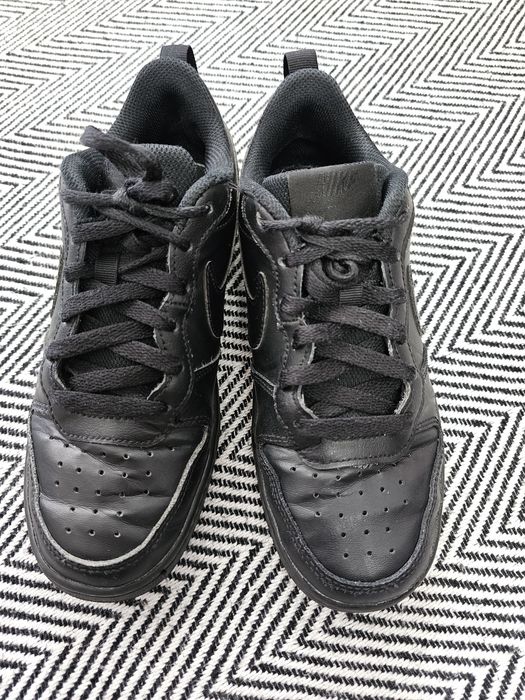 Adidași Nike marimea 35