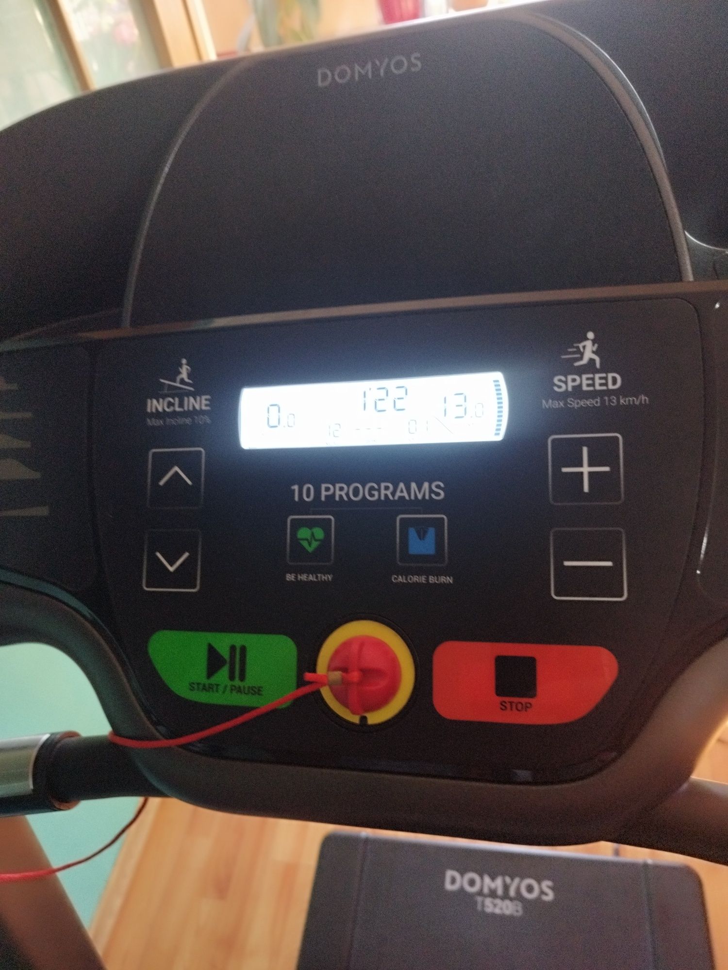 Vând bandă de alergat Domyos T520 – Stare excelentă!