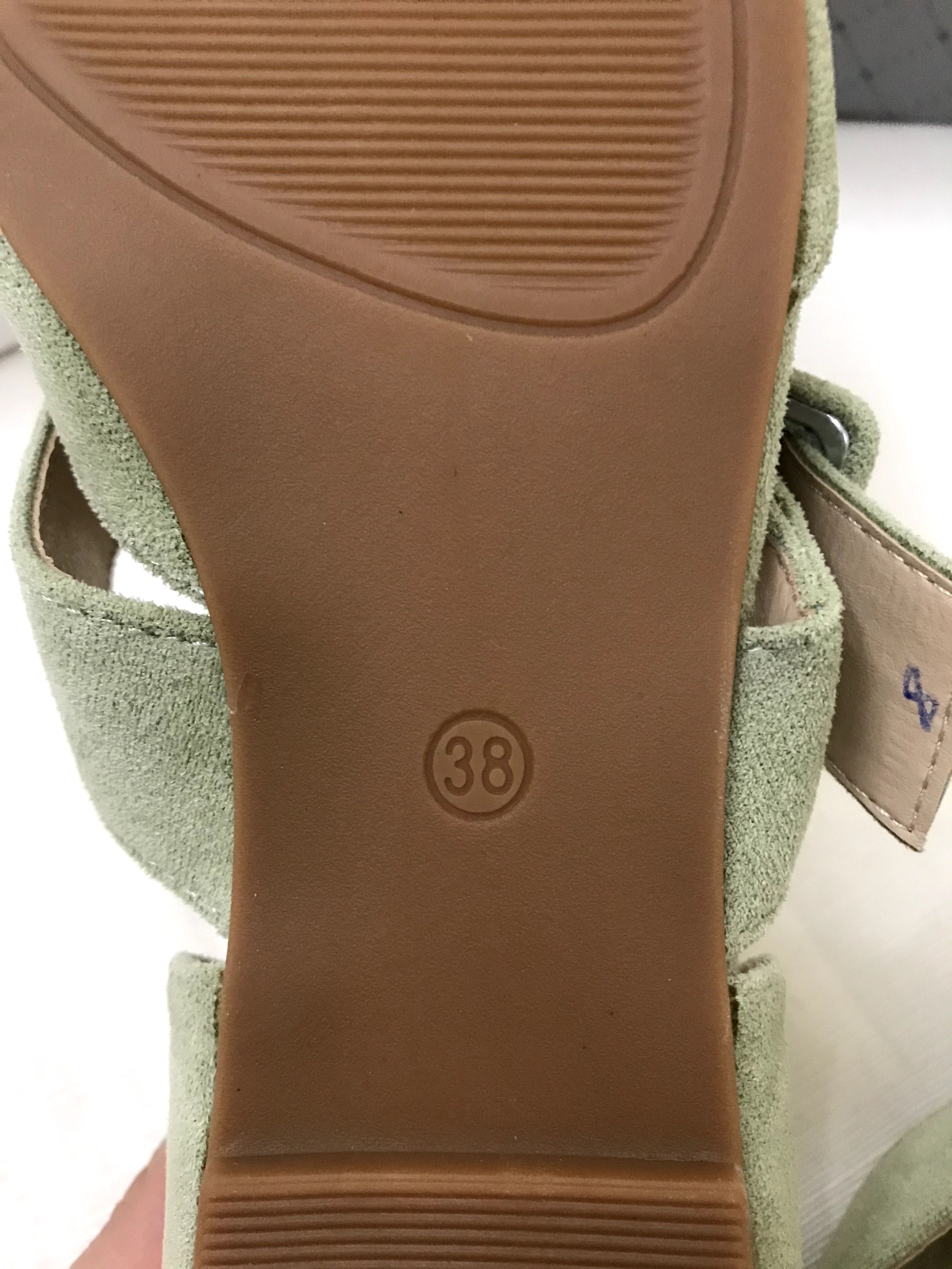 Pantofi Marco Tozzi noi, culoare fistic