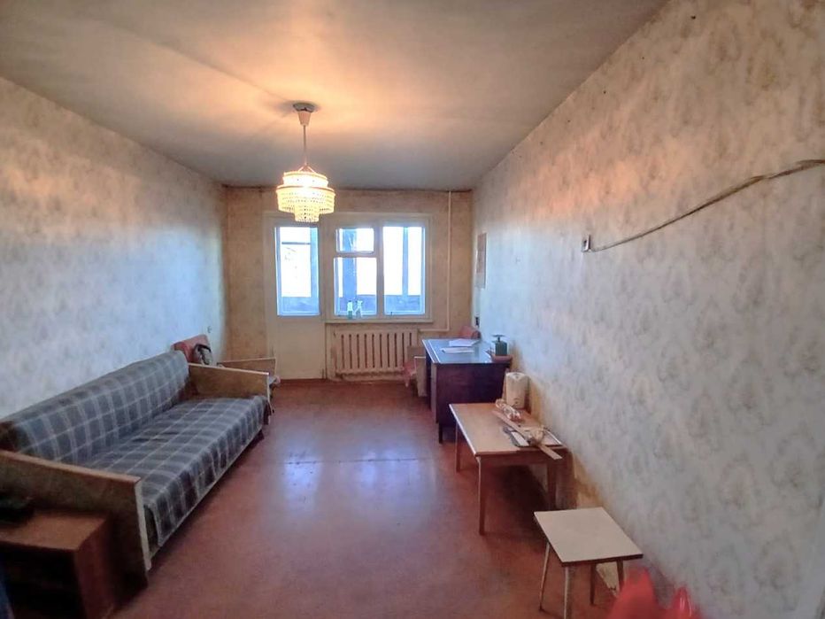 Продам  2-х комн кв в отличном районе Юго-Востока. на Муканова