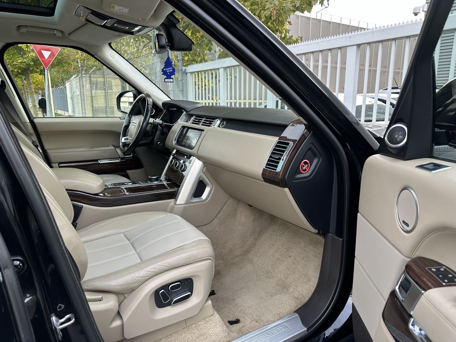 Range Rover Vouge 2015 Motor 3.0d 258 CP Euro 6 , Plafon Panoramic