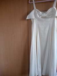 Бяла ленена рокля Denina Martin