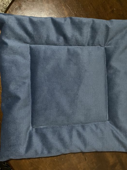 Продам подушки на стулья, кресла