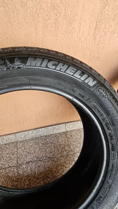 Anvelope suv vara michelin 235 55 19