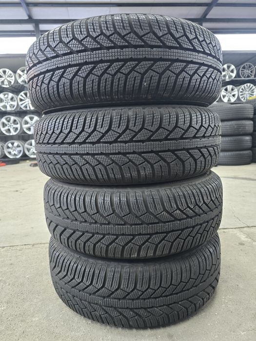 4 Броя 195/65/15 Semperit 2x8,6mm 2x7,6mm