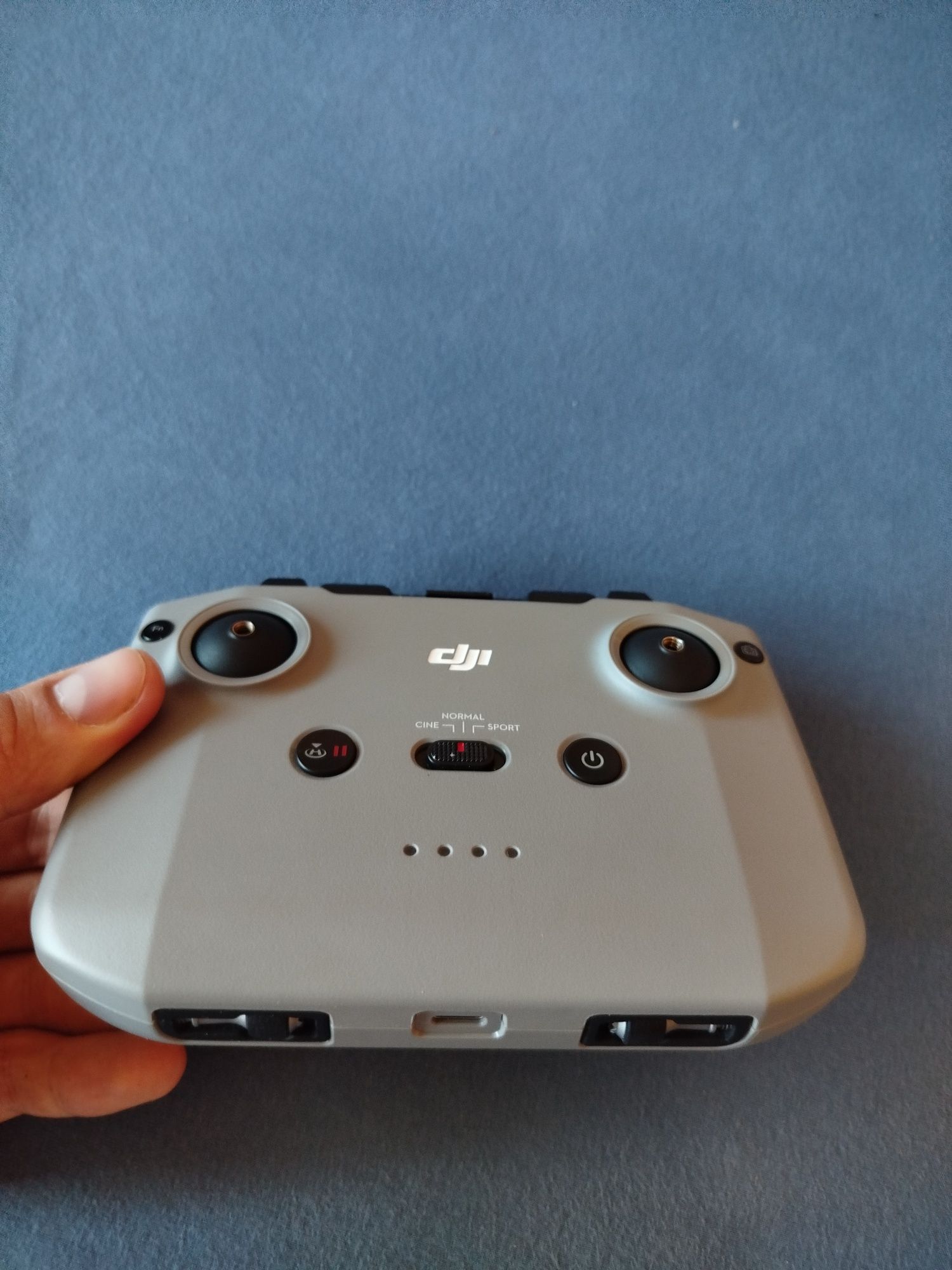 DJI mini 2 SE fly more дрон с аксесоари