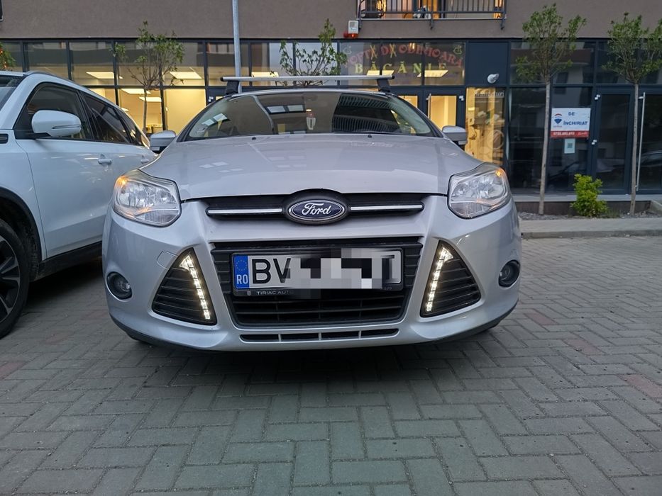 Vând Ford Focus 2015...129.000 km reali Variante CanAm