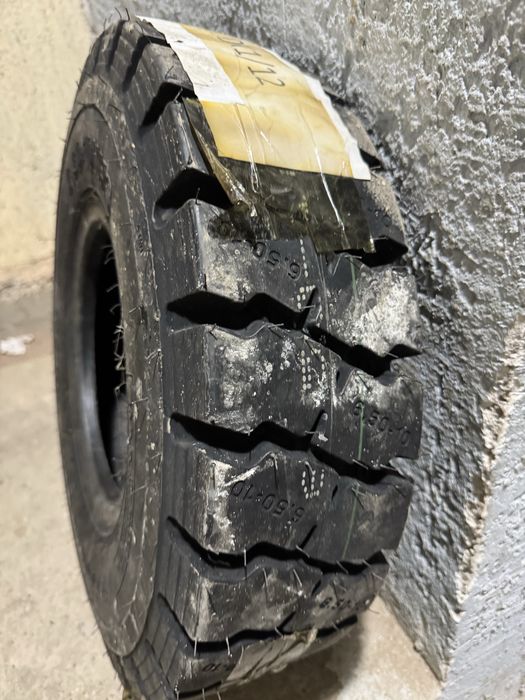 Шина для вилочный кара