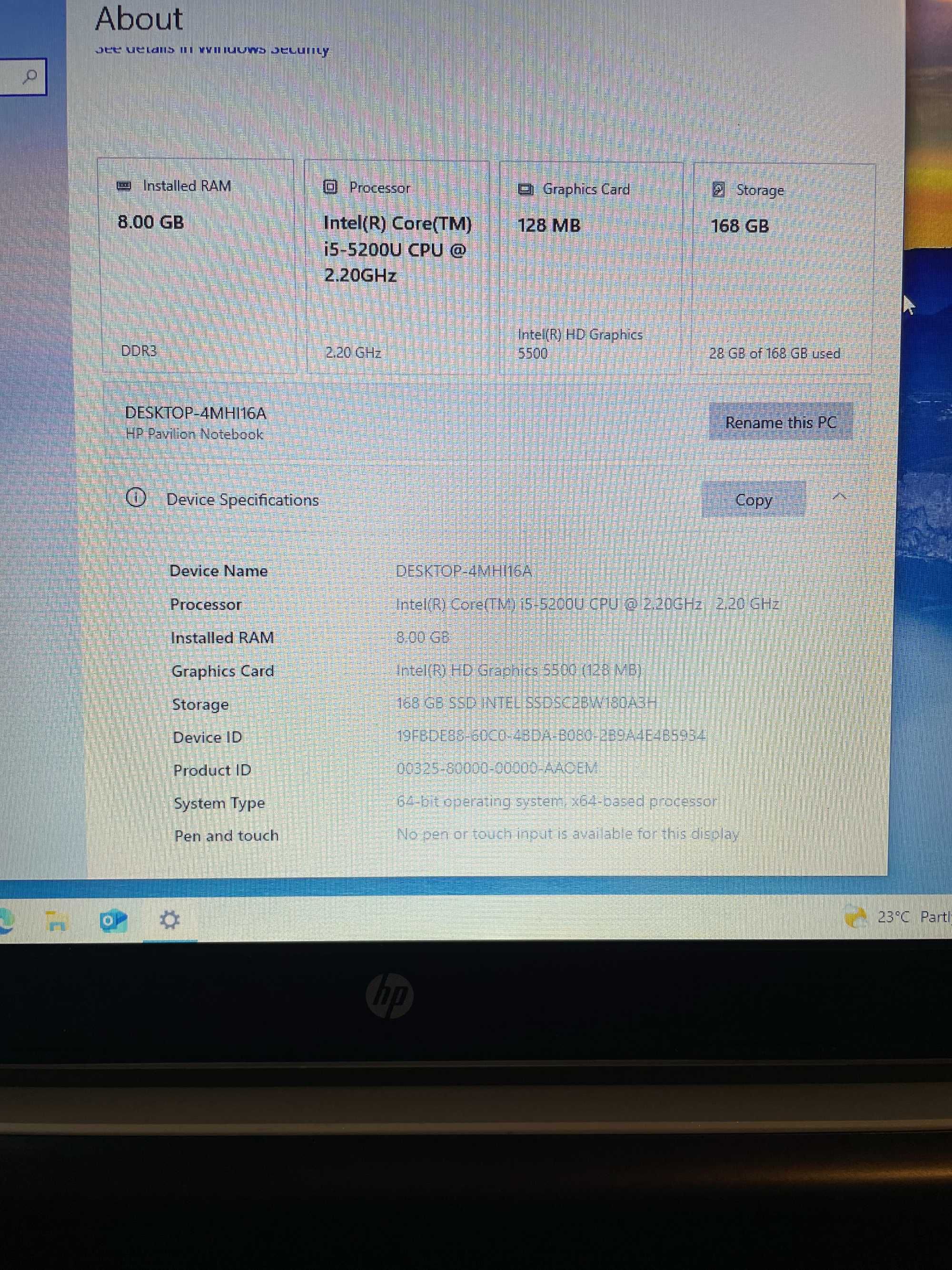 HP Pavilion 17 - 17.3''HD+, i5-5020u Broadwell, 8GB RAM, 180GB SSD