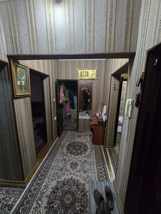 Чилонзор 24 квартлда 3 хонали уй