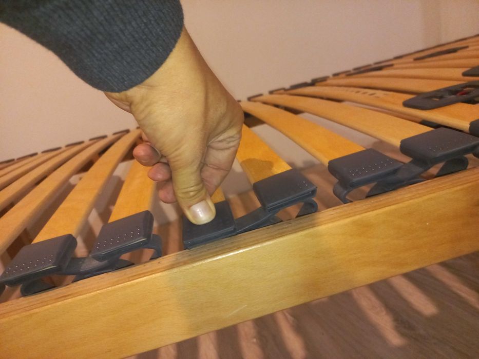 Подматрачна рамка на крачета / легло 82/190