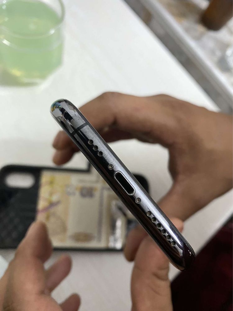 iPhone Xs 64Gb (Без забележки)