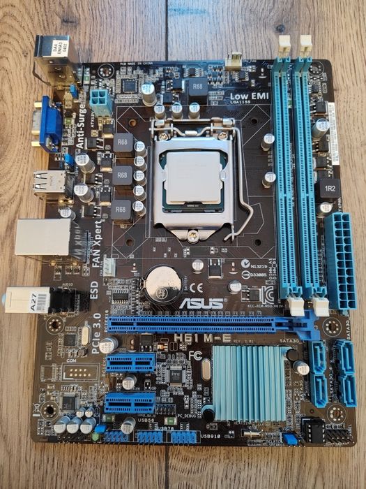 Kit socket 1155: Asus H61M-E + i3 3240