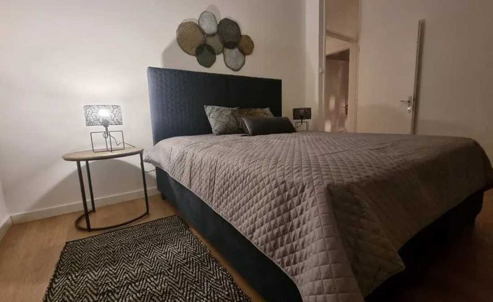 Дава се под наем Тристаен апартамент в Пловдив, Кършияка - 83 кв.м за 321.3 € - Снимка #2