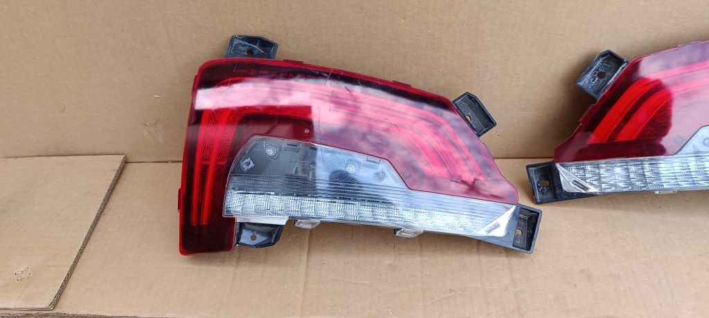 Stop stopuri stanga dreapta bmw i3 led