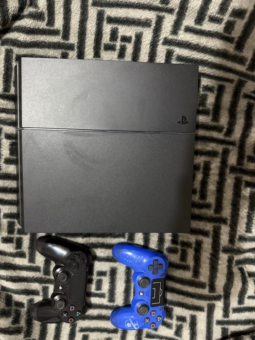 Playstation 4 pret negociabil