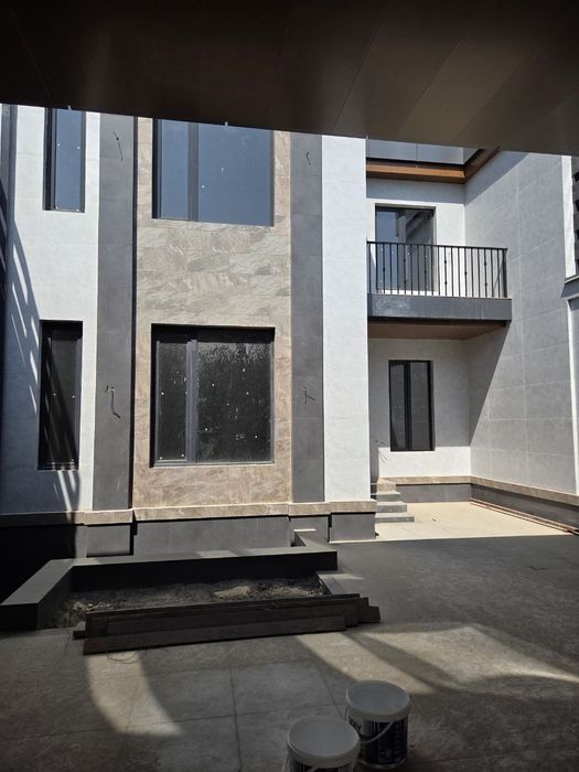 Коттедж 2.5 соток на Амира Темура