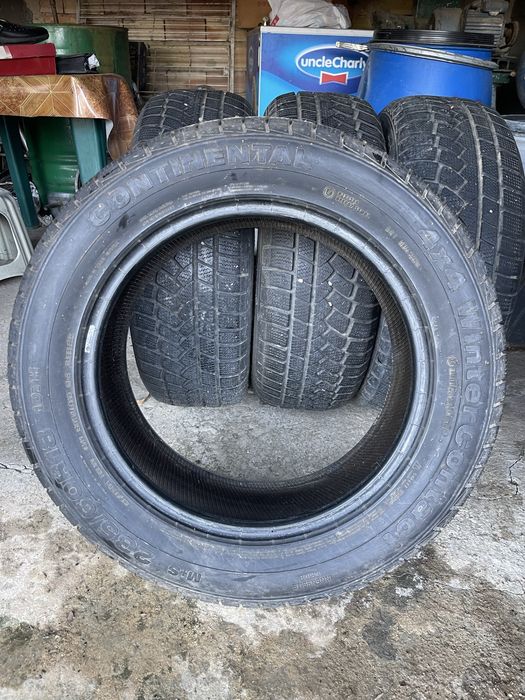 Зимни гуми Continental 235/60 R18