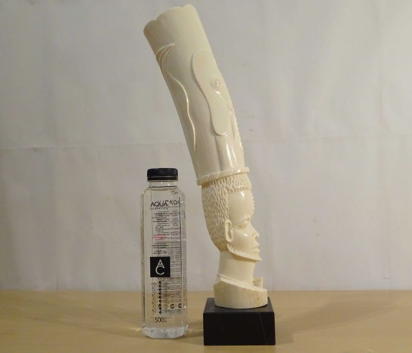 Statueta africana veche tribala, sculptata manual - UNICAT