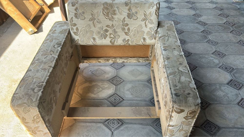 Парта, кресло раздвижное